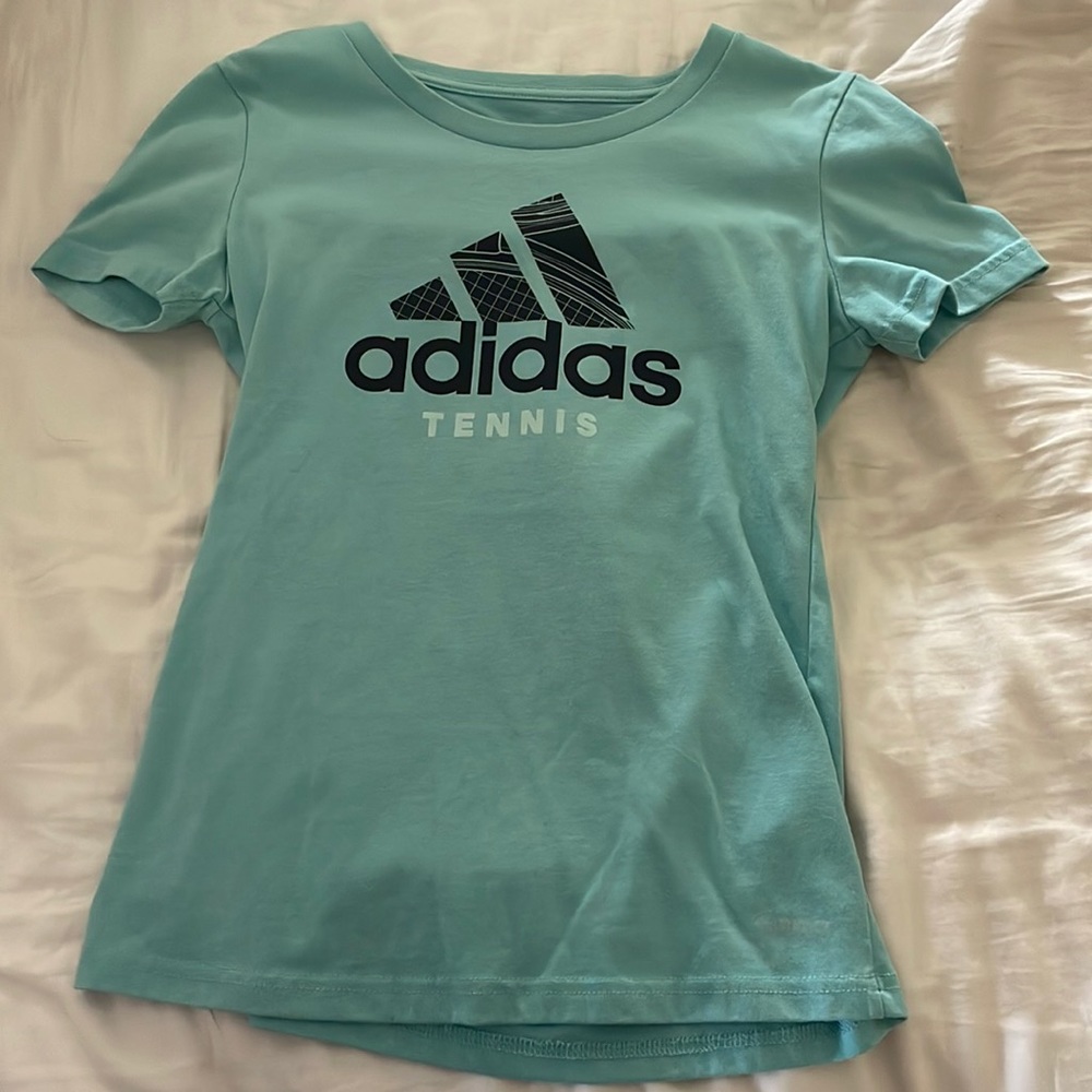 Adidas T-Shirt